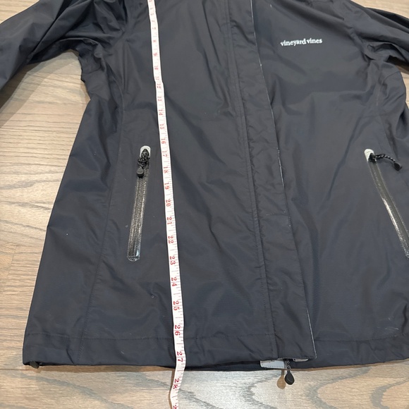vineyard vines Women's Stow & Go Hooded Rain Coat Size M - Picture 9 of 10